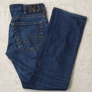 Silver Jeans size 34 Nash Straight
